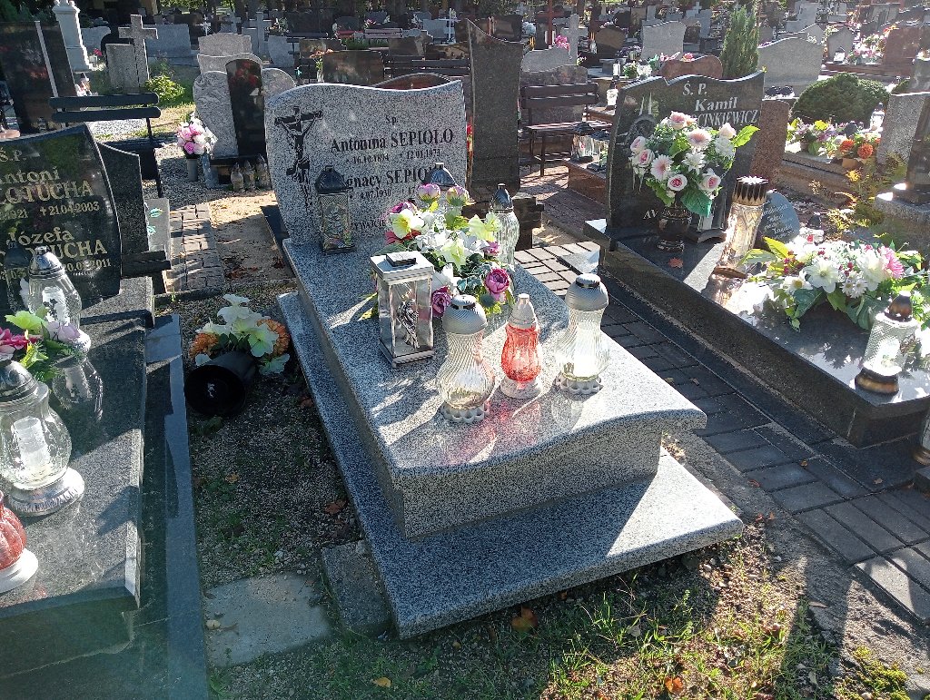 Grób Antonina Sepioło